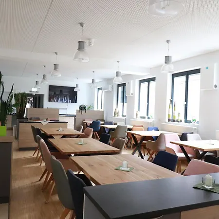 Papa Lejlighedshotel Obernzenn